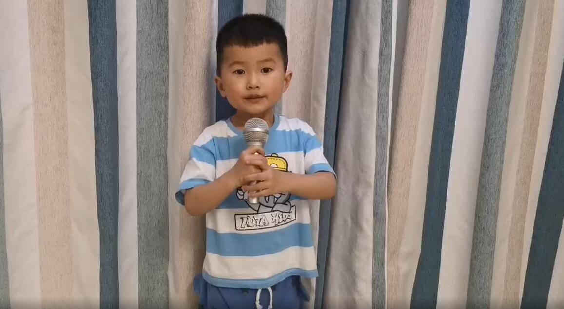 小小主持人-数旗